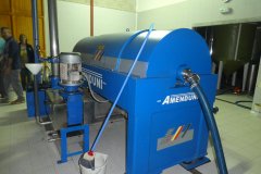 Centrifugeuse  verticale